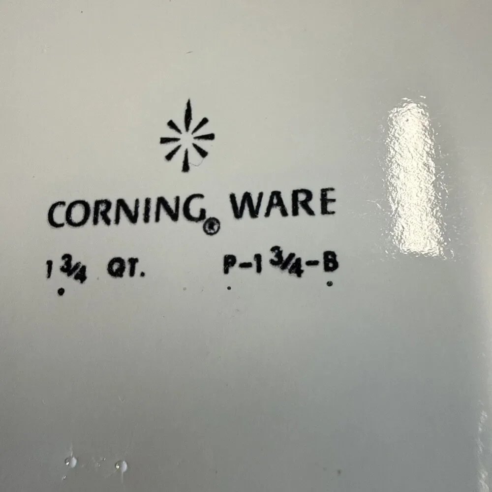 Vintage CorningWare 1.75 Quart Casserole Dish – Black Trefoil Scroll - MCM - USA